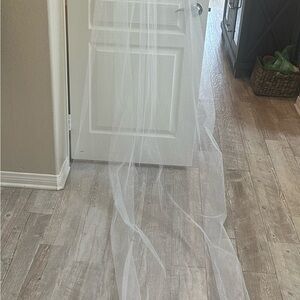 Chic White Bridal Veil - Very Long MUST SELL OBO